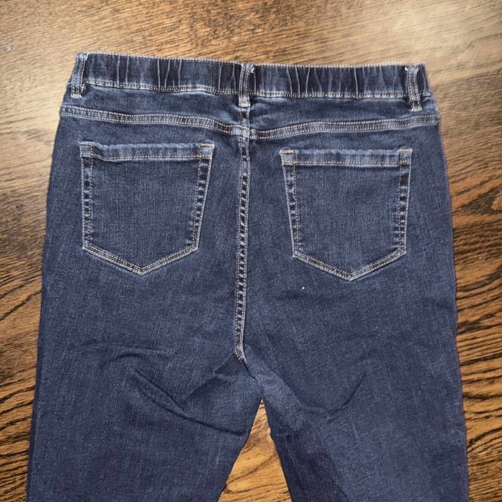 J Jill denim jeans, the perfect jegging size medium - Picture 4 of 5